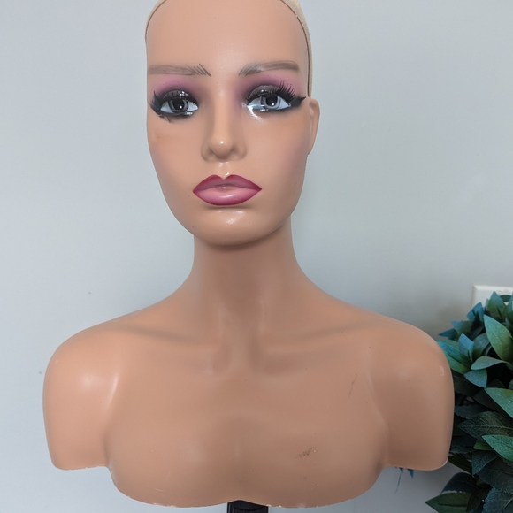 Human Hair wig - Picture 8 of 8